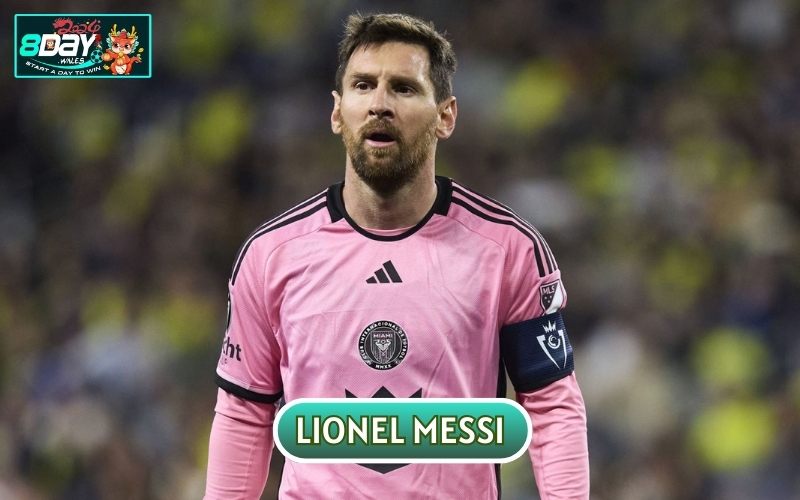 Messi là CẦU THỦ VĨ ĐẠI NHẤT LỊCH SỬ BÓNG ĐÁ và cũng là đối thủ của Ronaldo