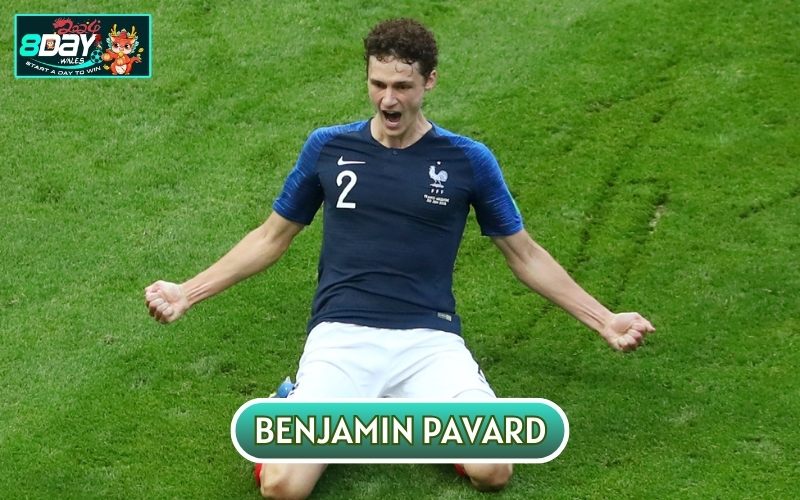 Benjamin Pavard đã nhiều lần thể hiện được khả năng chơi nhiều vị trí của mình